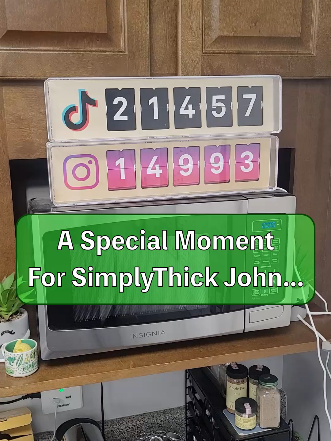 @SimplyThickJohn