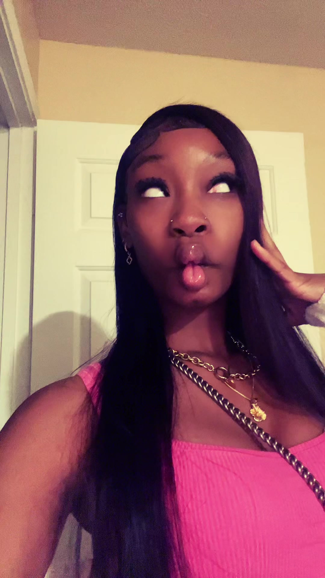 @_.nijanataylor