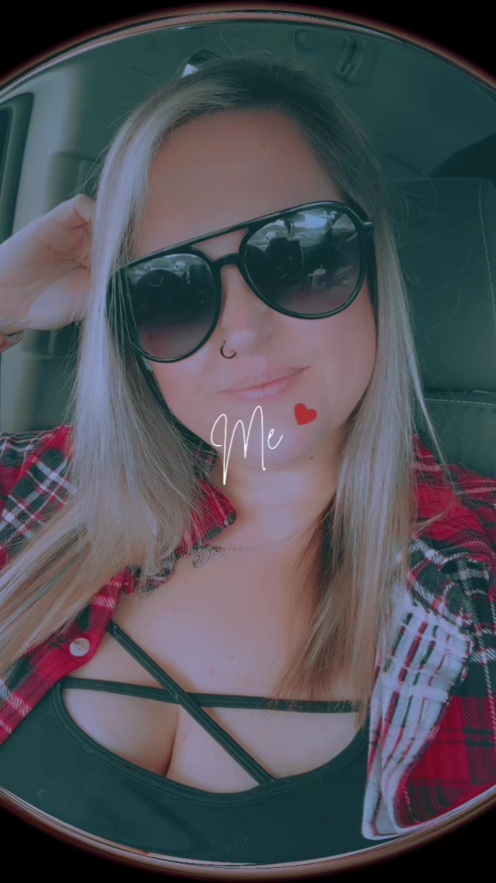 @Kaylaaa🖤🖤