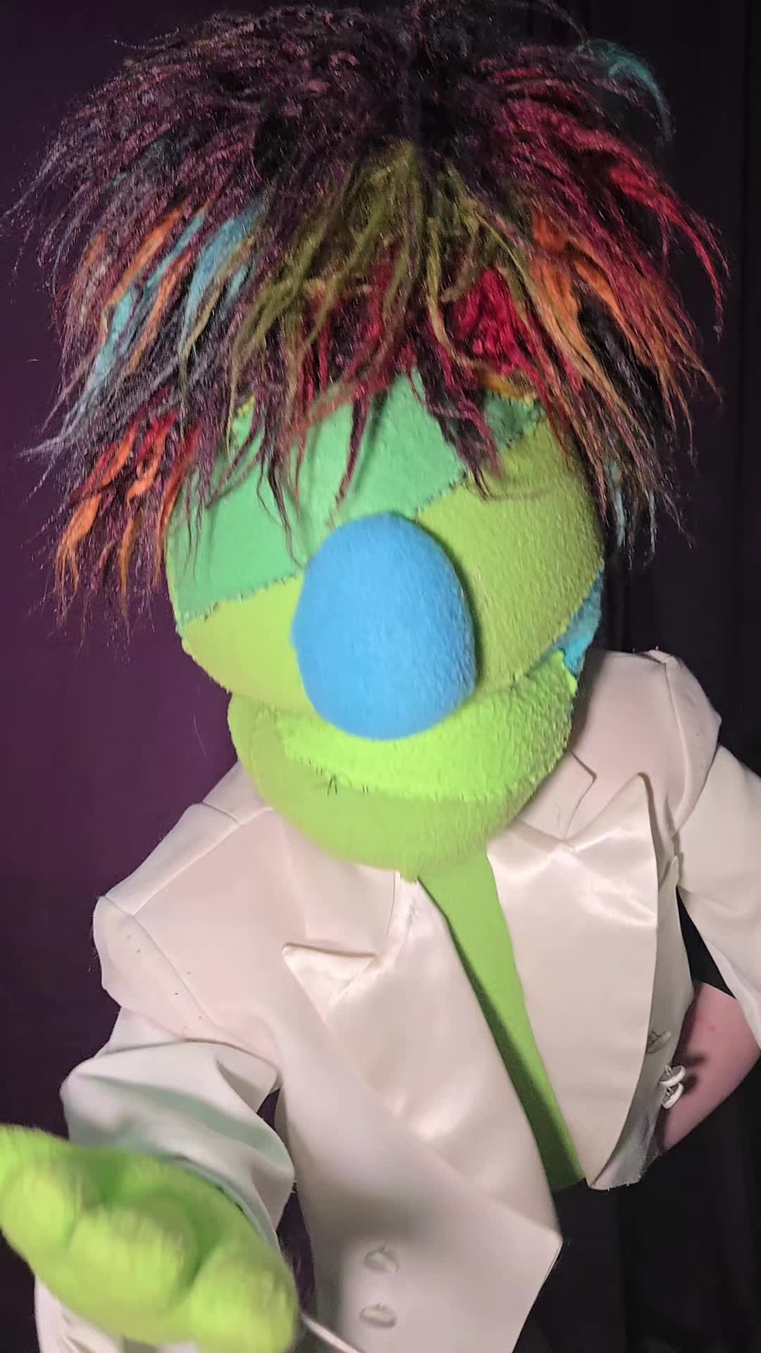 @lvpuppets