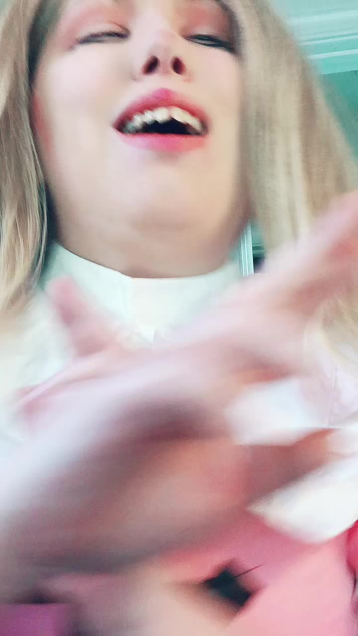 @Asyulmqueencosplay