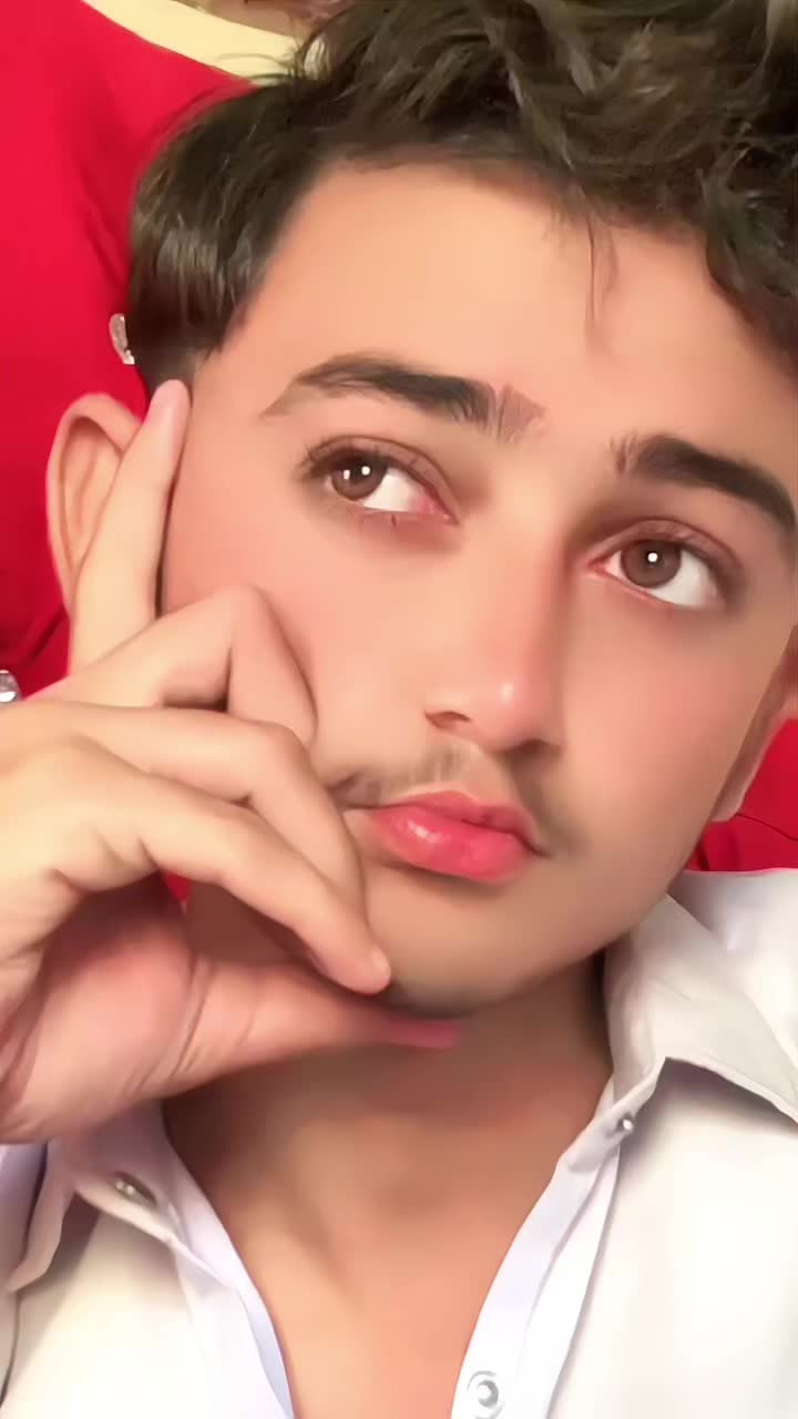 @ANAS_D.i.KHAN💀