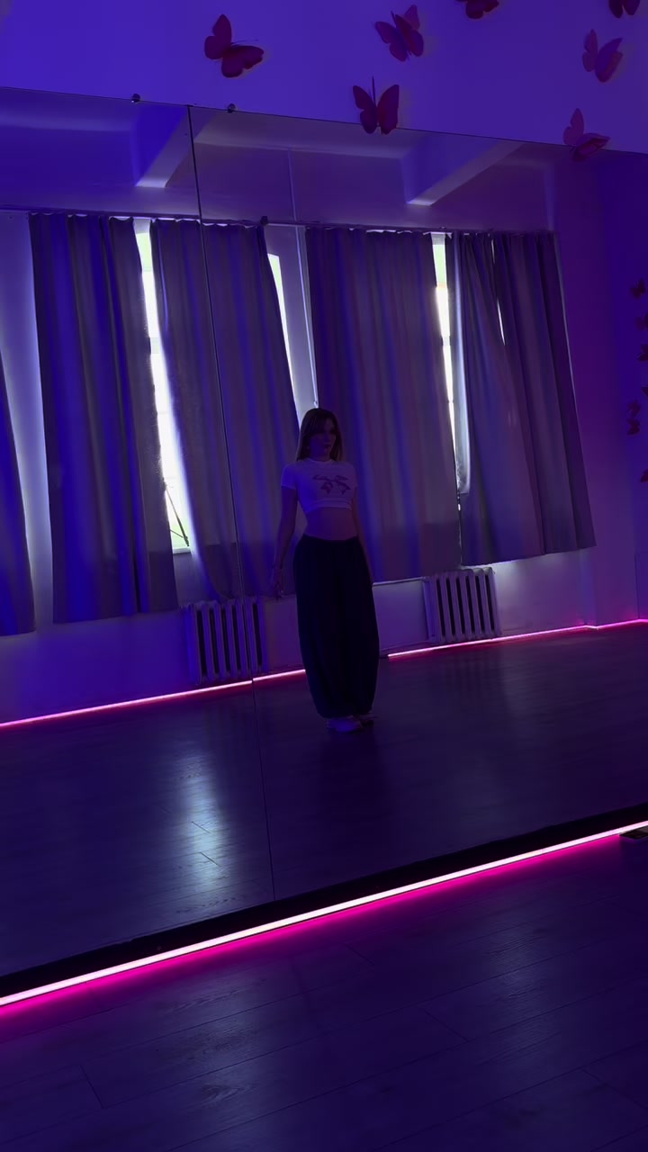 @VVS DANCE STUDIO