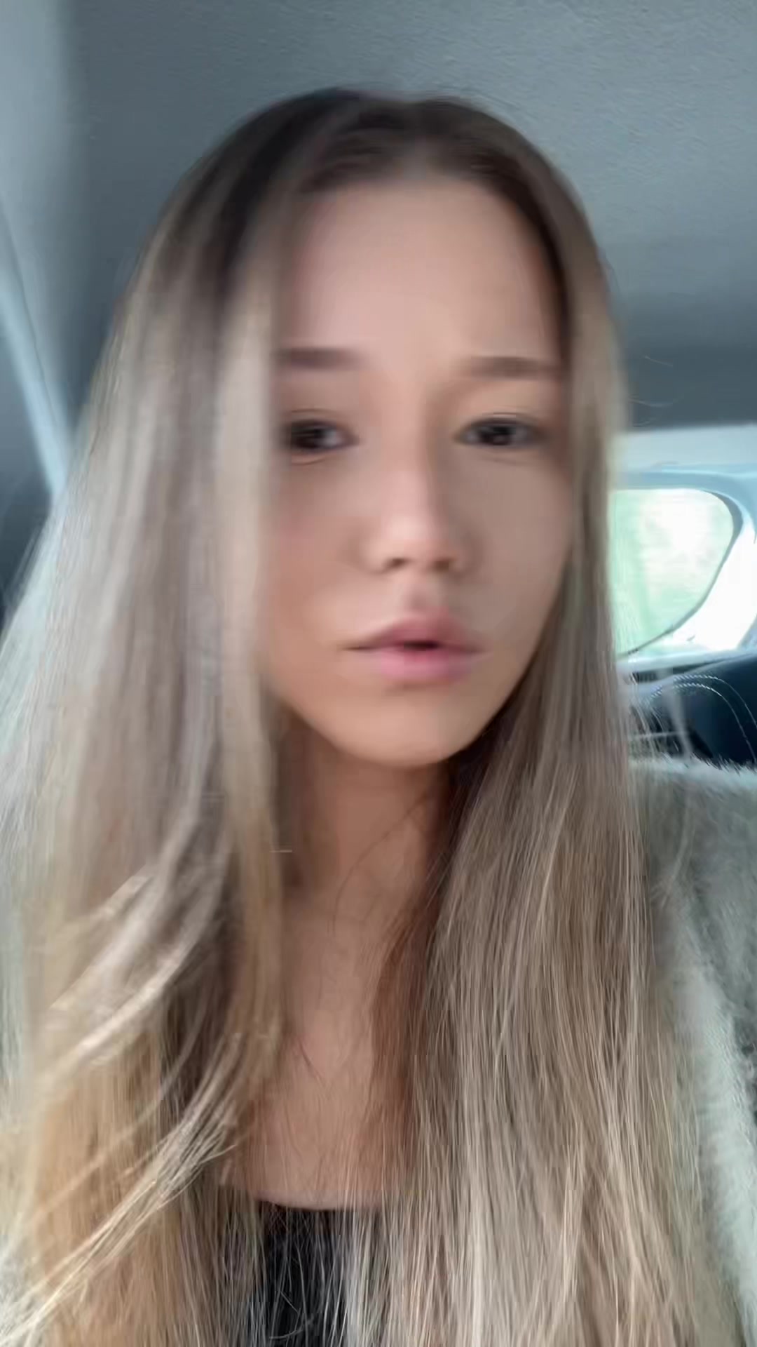 @👣👣