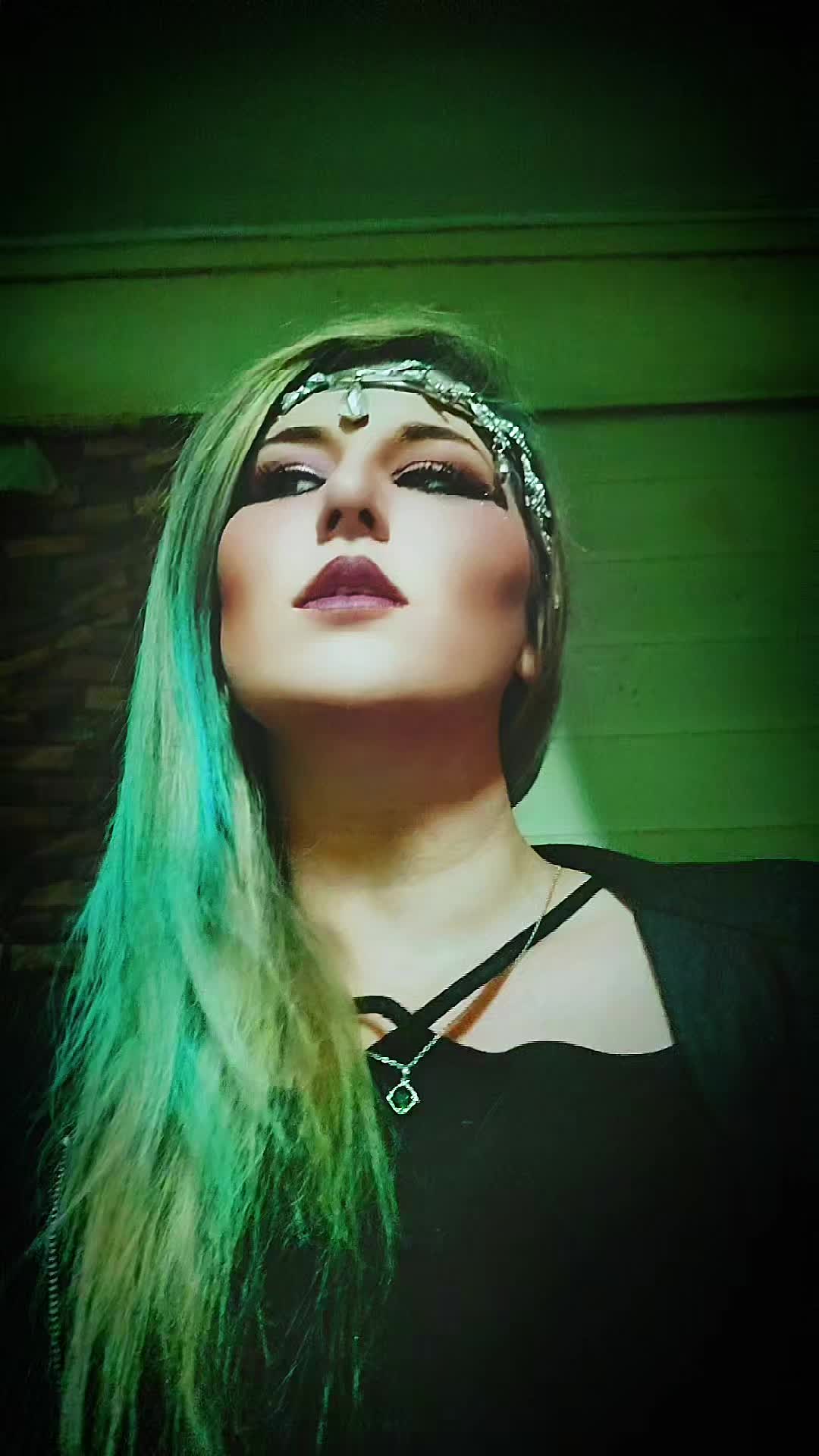 @stinafoxy