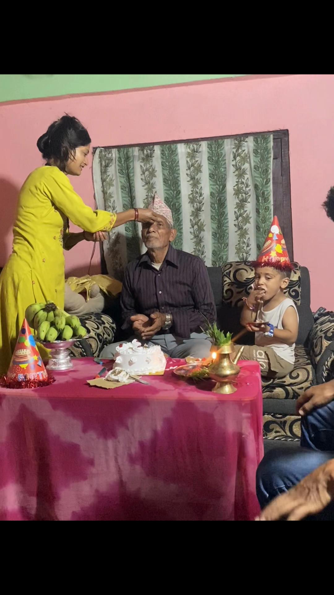 @सिम्रन खड्का क्षेत्री