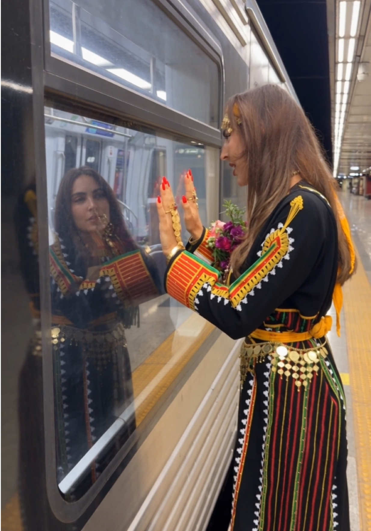 @Alex | أليكس