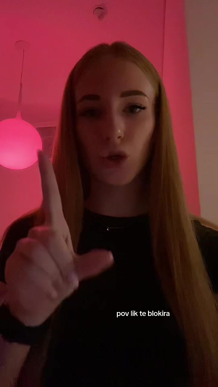 @👸🏼
