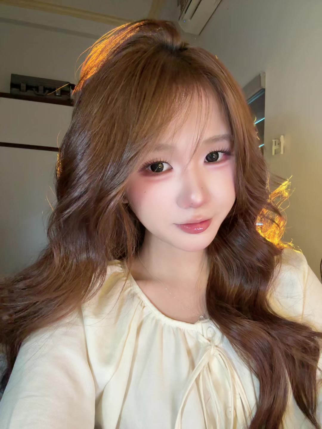 @Thảo vân lên xe anh!