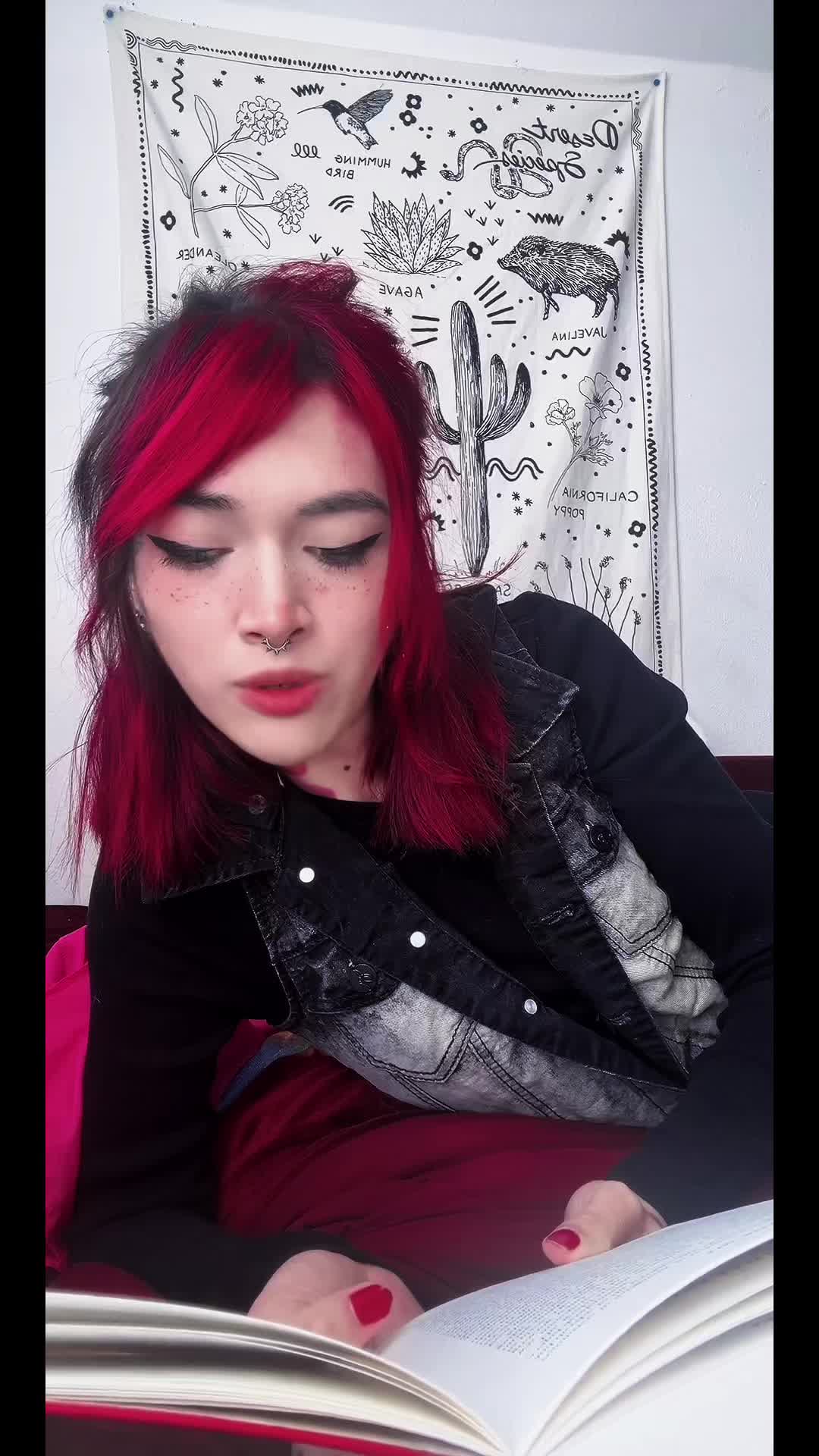 @Bee