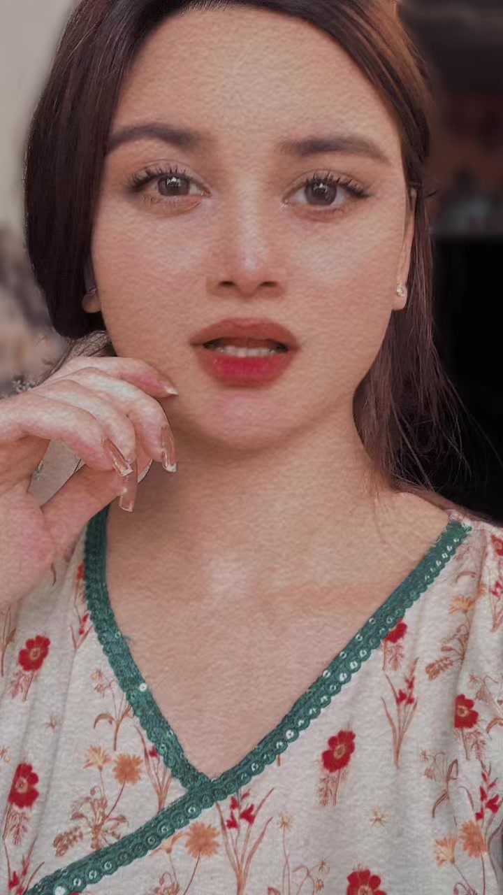 @Emaan🕊️✨