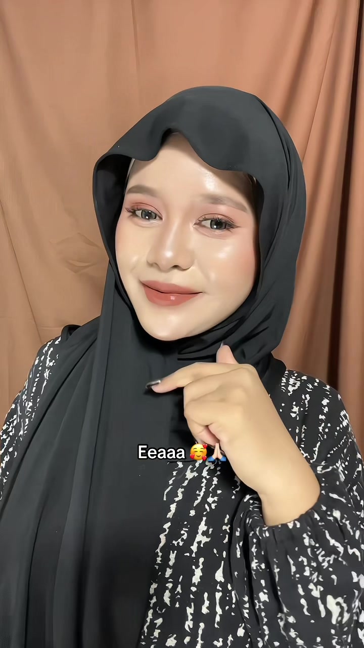 @Ndaayy || IG : Linda_astt
