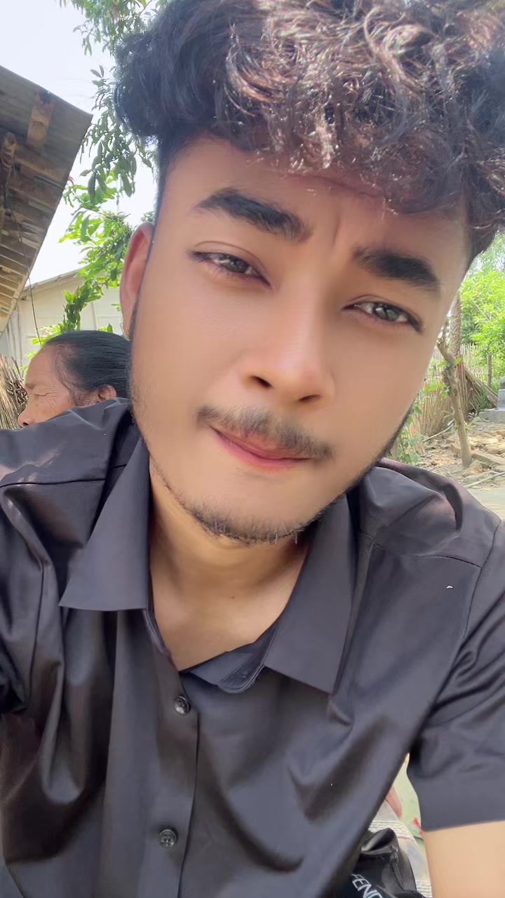 @LOHOTI❤️🌺💐