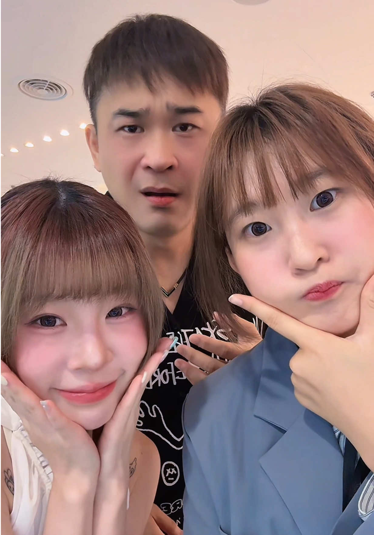 @愛立刻思
