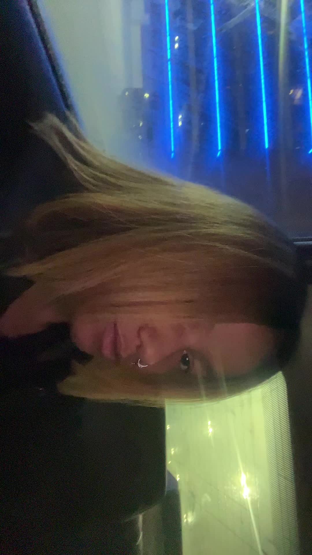 @Myia
