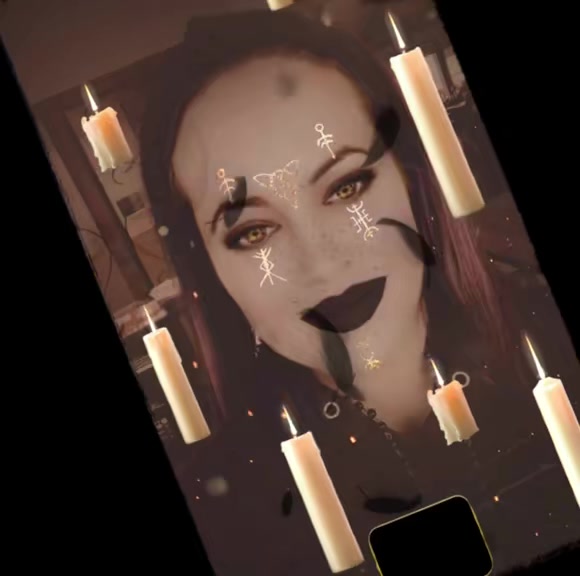 @Bleedingrose🌑🔮