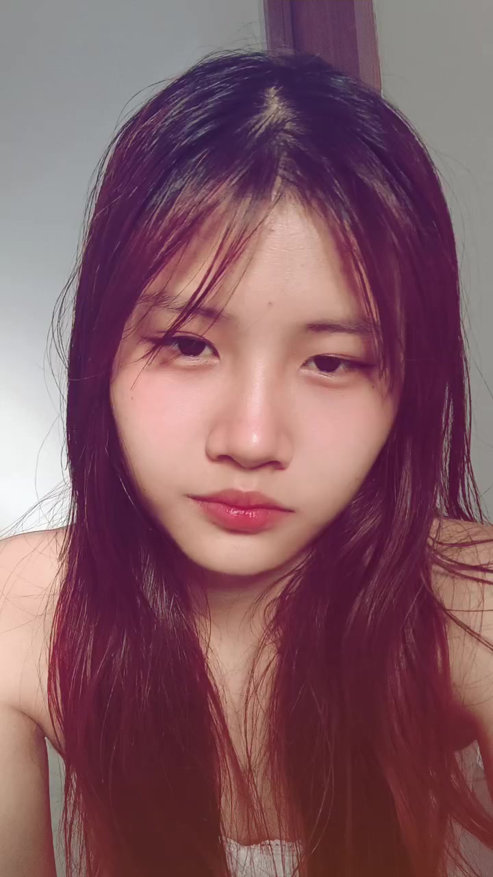 @Xīnyí˖ᥫ᭡.་༘࿐