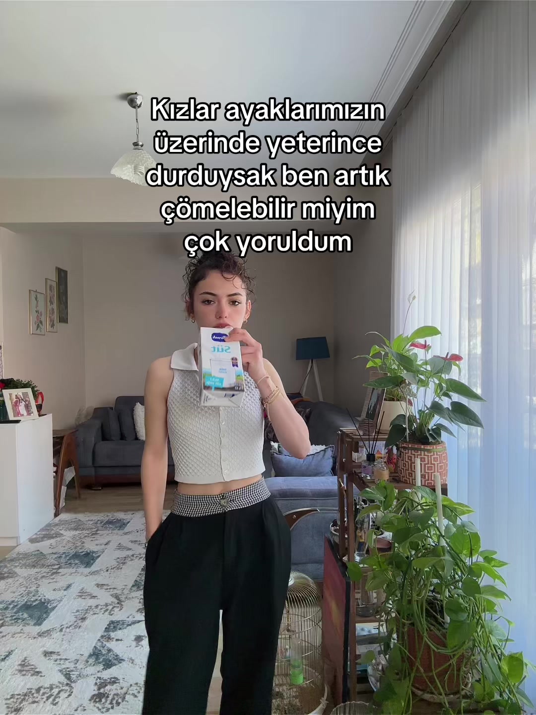 @Տҽղɑ🎀