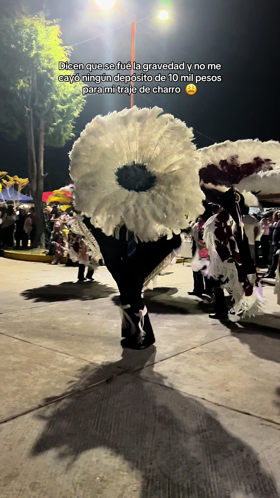 @Rive La Carnavalera ݁⋆ ★ ˚。⋆