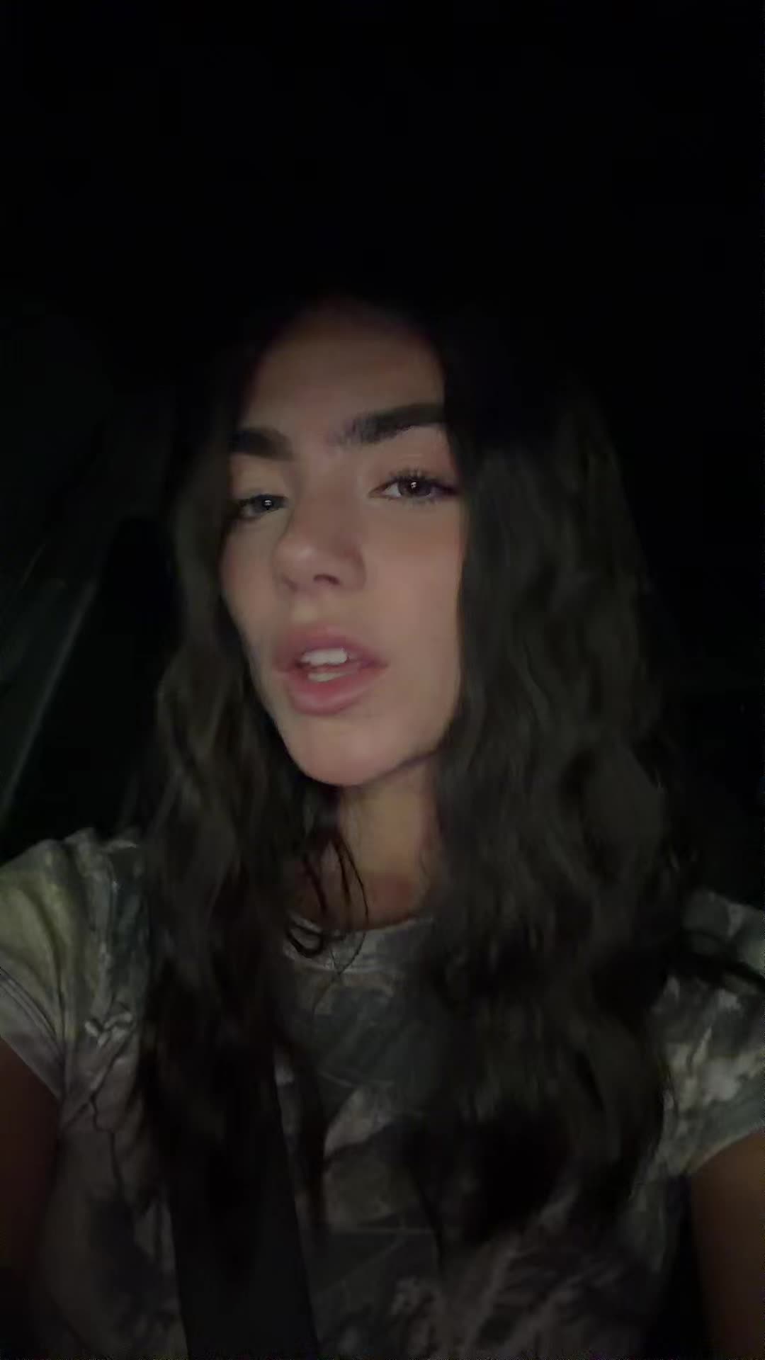 @cyrinna Nicolle