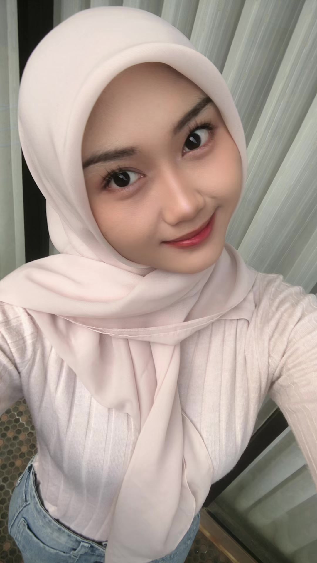 @likeafeverfev
