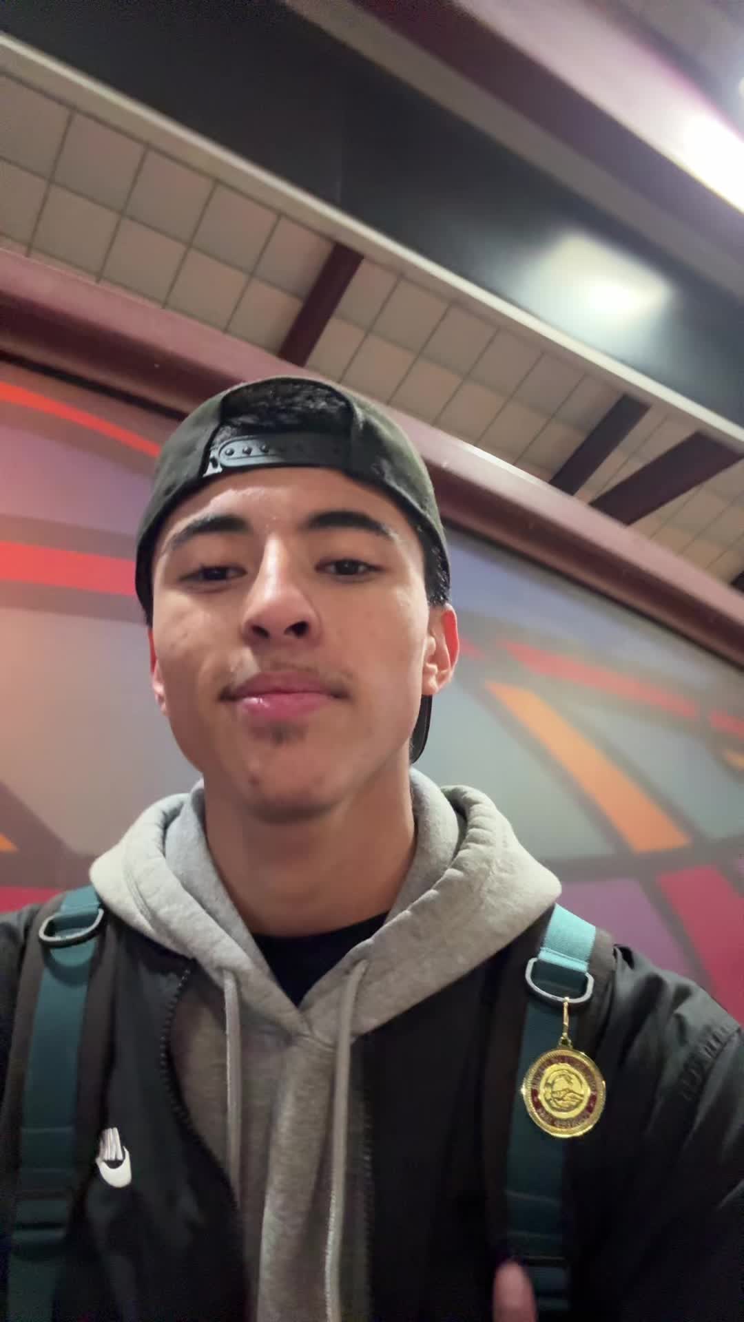 @ajesqq