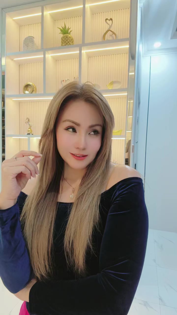 @Mariana wu 81