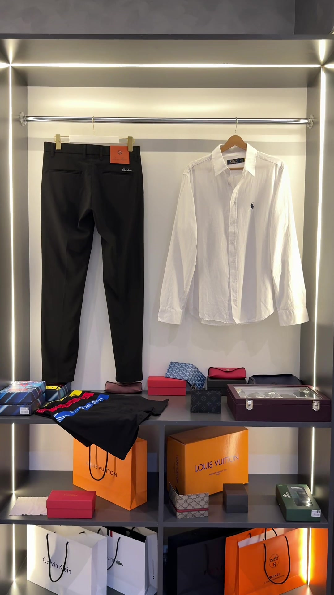 @REAL WEAR