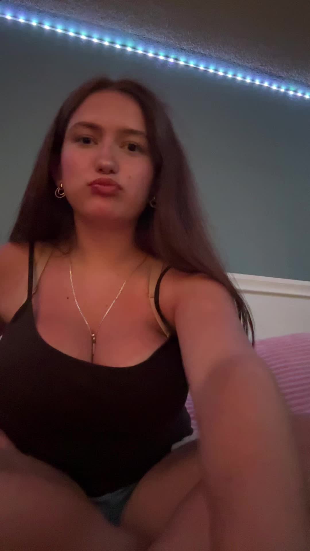 @BellBell483