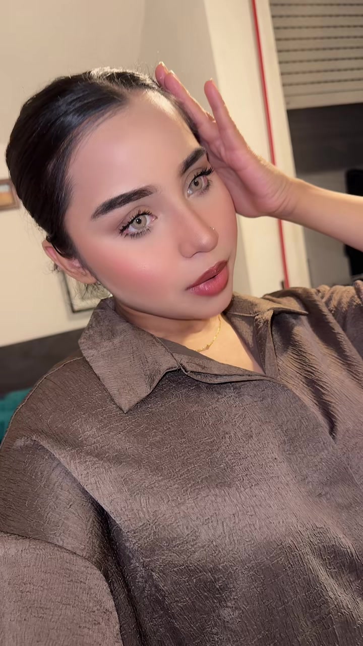 @Eyana Khan