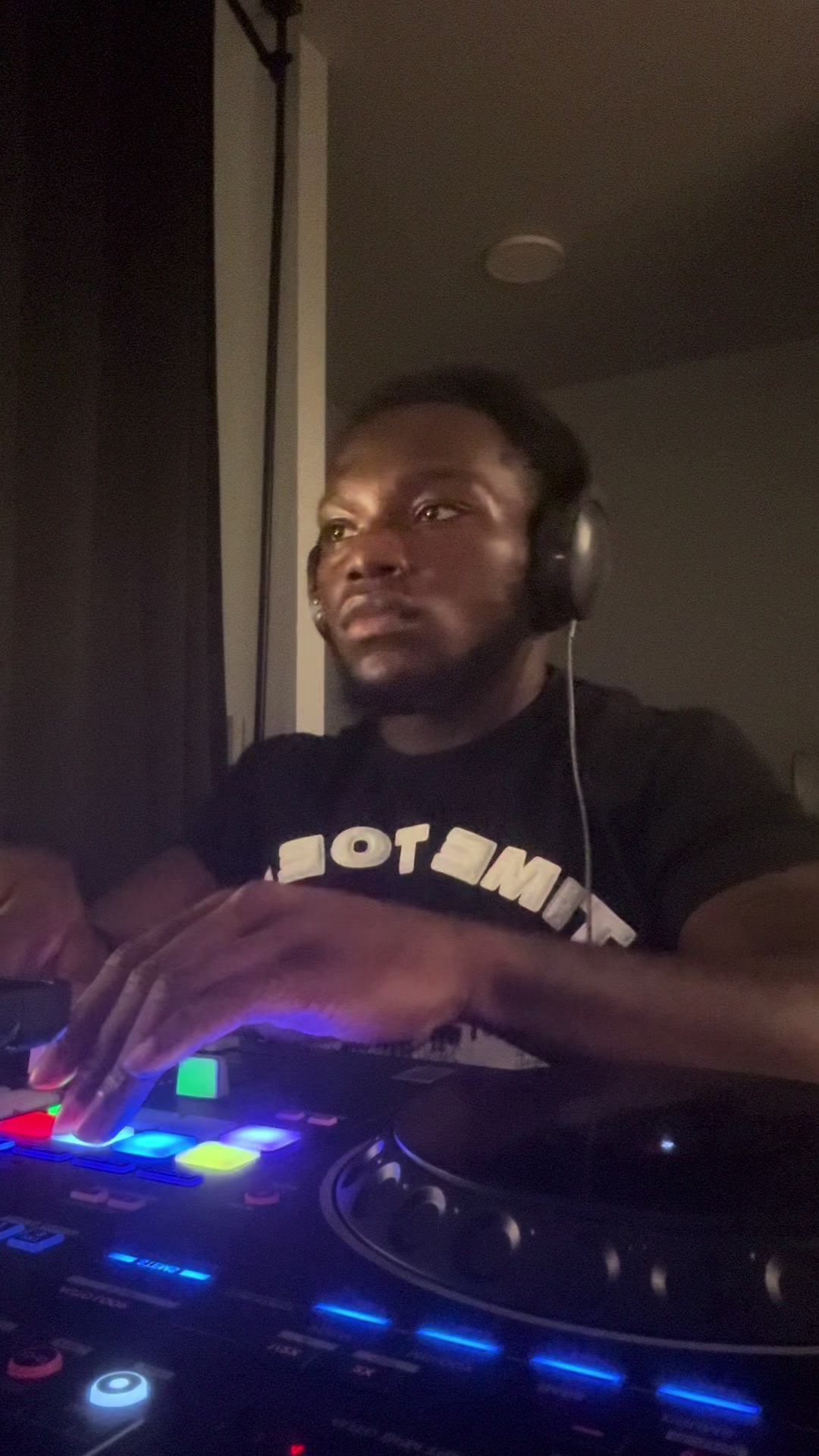 @DJ ZEK3