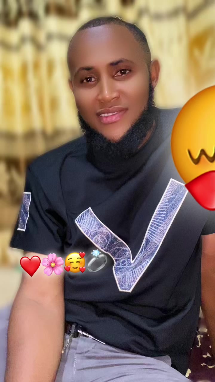 @Ãicha Õumar Diallo