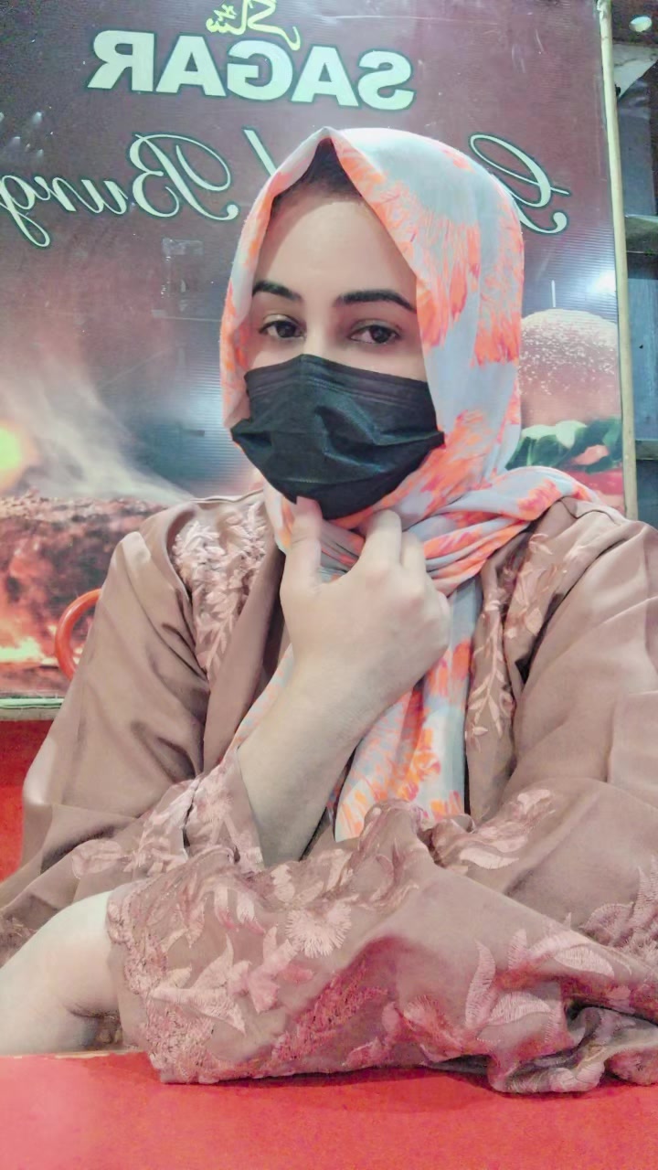 @Marŕÿ_QUêên🦋