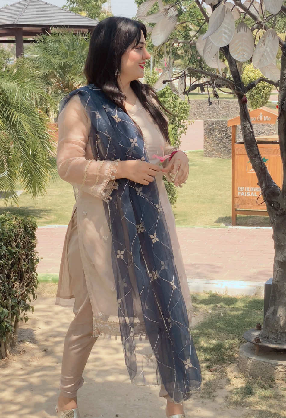 @KIRAN ZUBAIR KIYANI