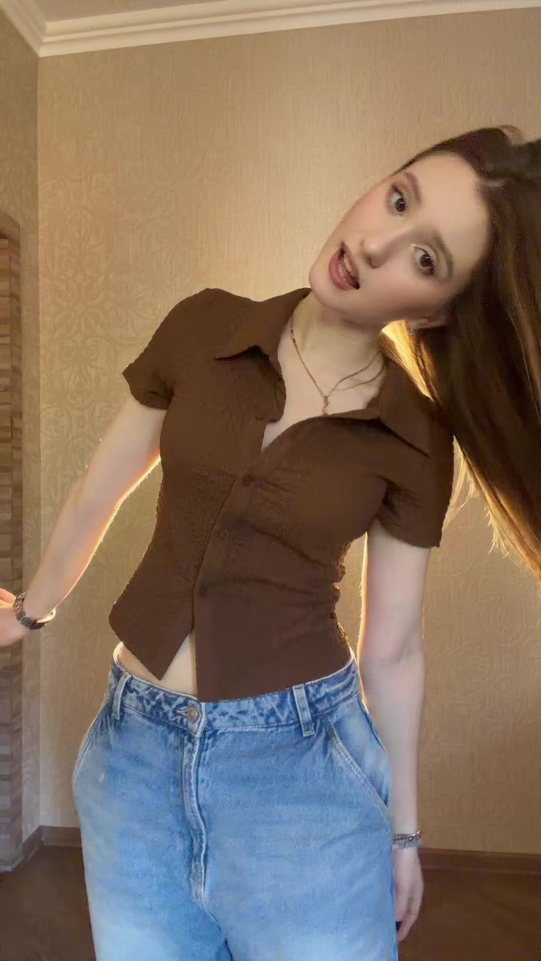 @ая
