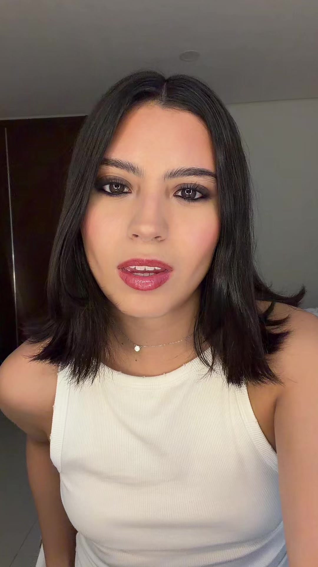 @loveehotmoms_