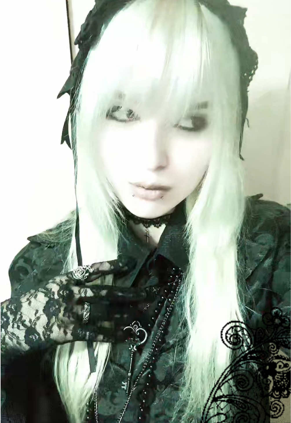 @𝔥𝔢𝔫𝔬🐰🍰
