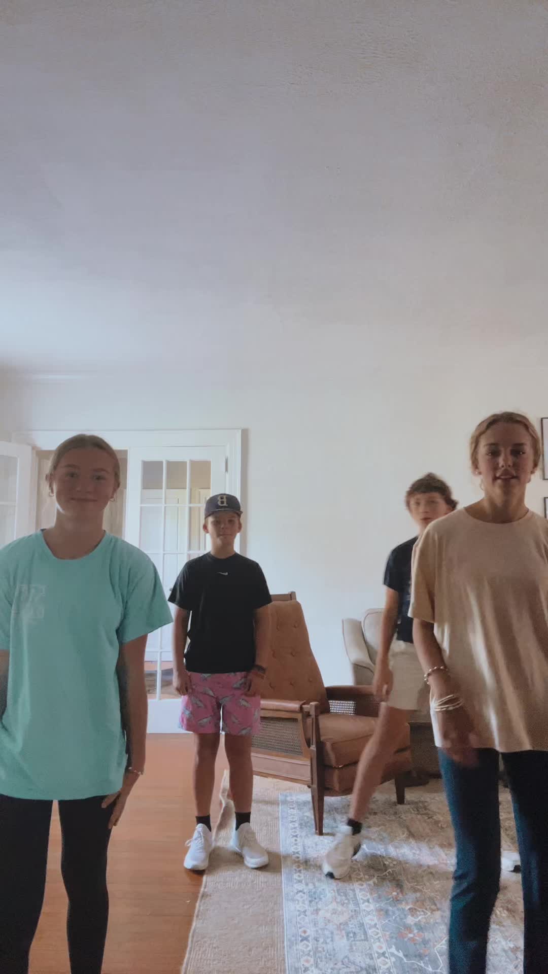 @avalieedwards