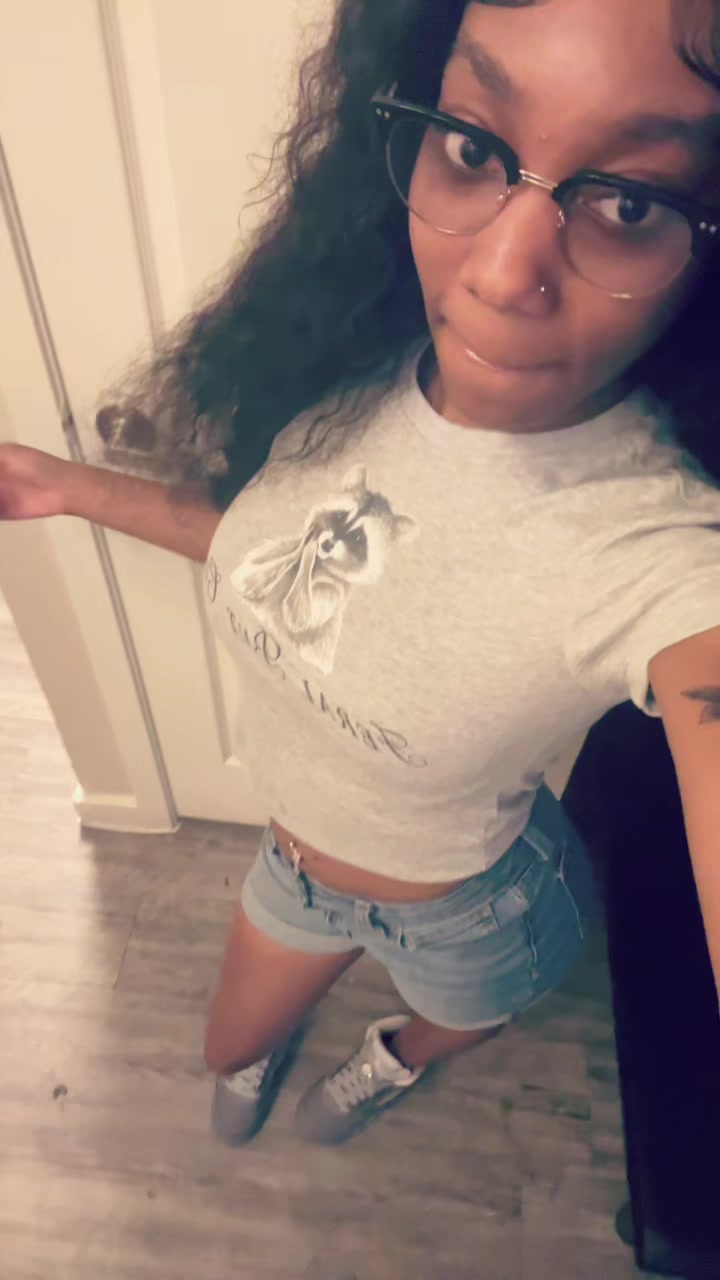 @Bre🫦