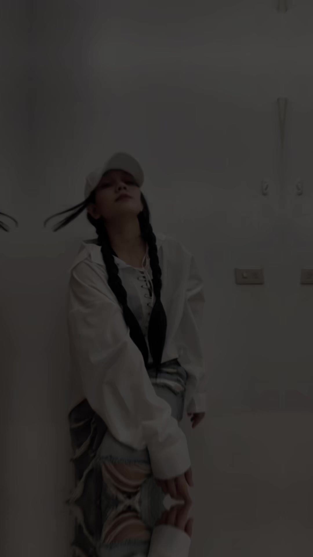 @V