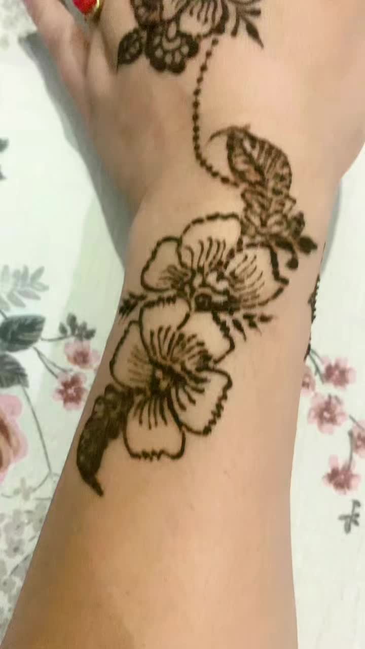 @Maया😊