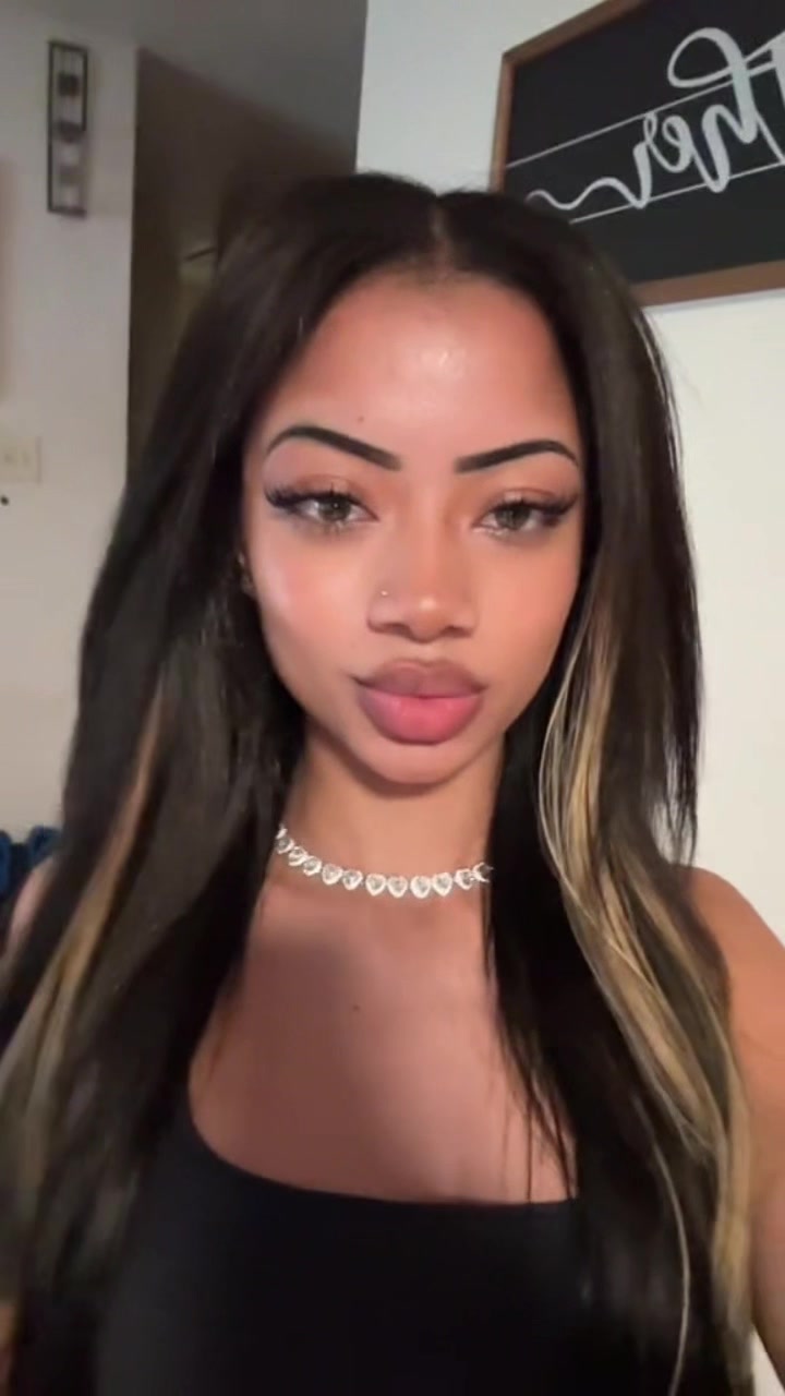 @prettyandmysterious_