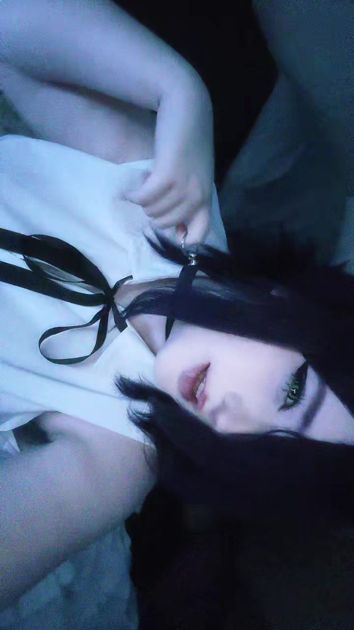 @⦻ yukkii / yuyu
