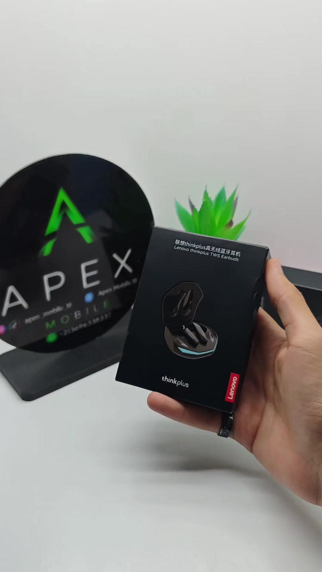 @Apex Mobile 18