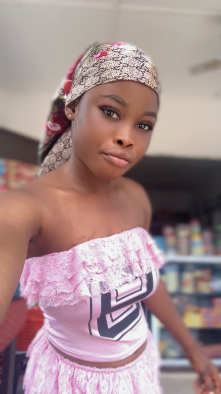@Girl lyk Mary ❤️🌹