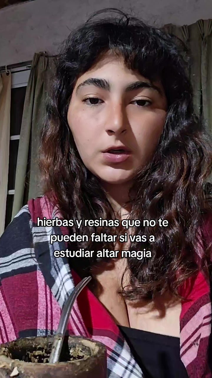 @lacreepypasteradearg