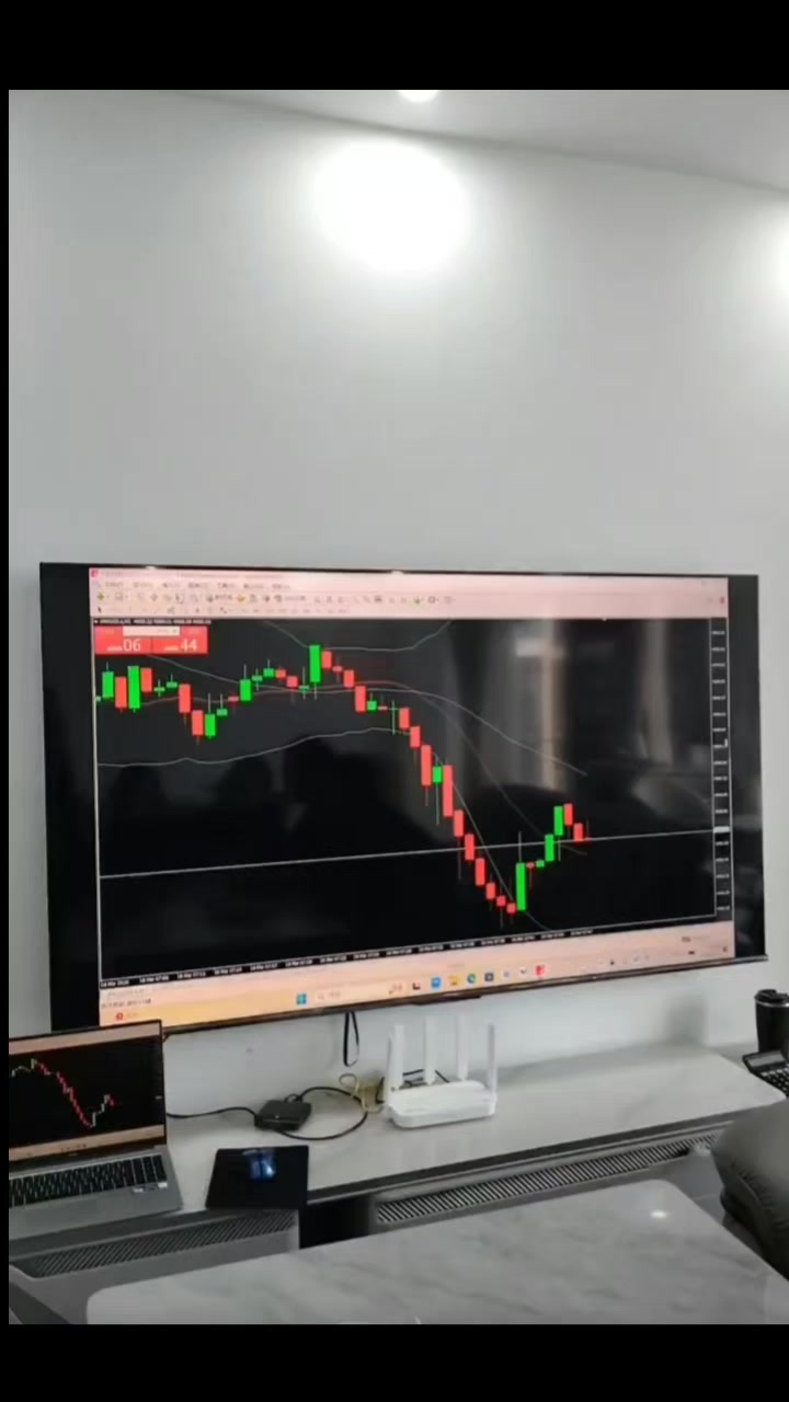 @Roomi_official