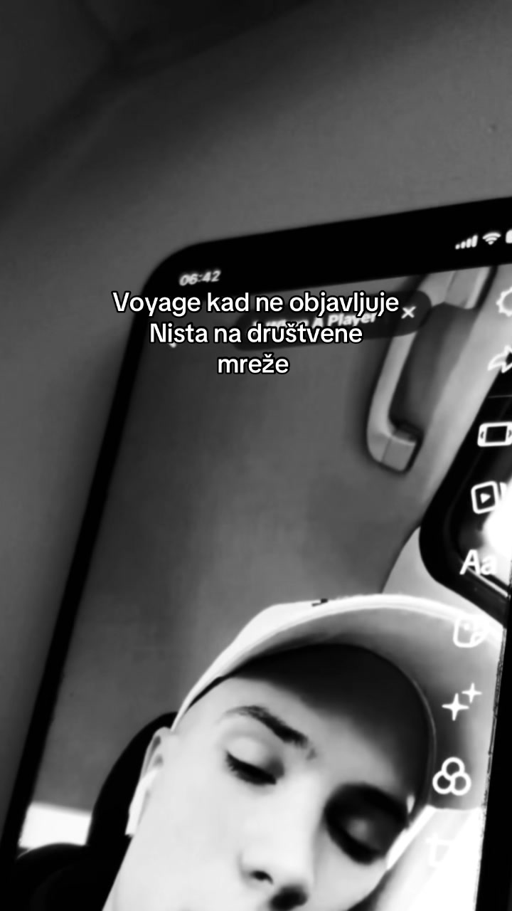 @Voyaskexfp