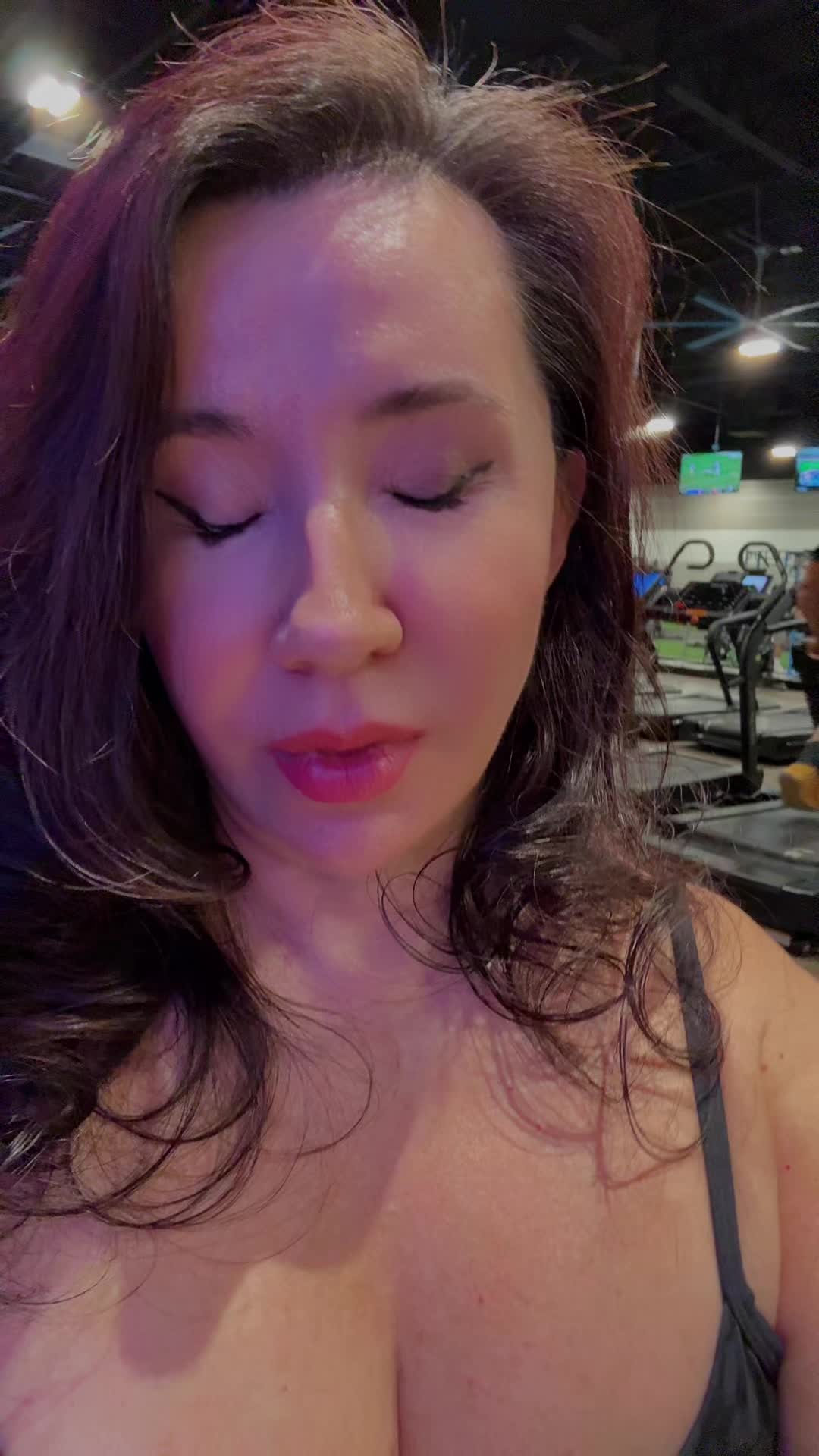 @Silvia