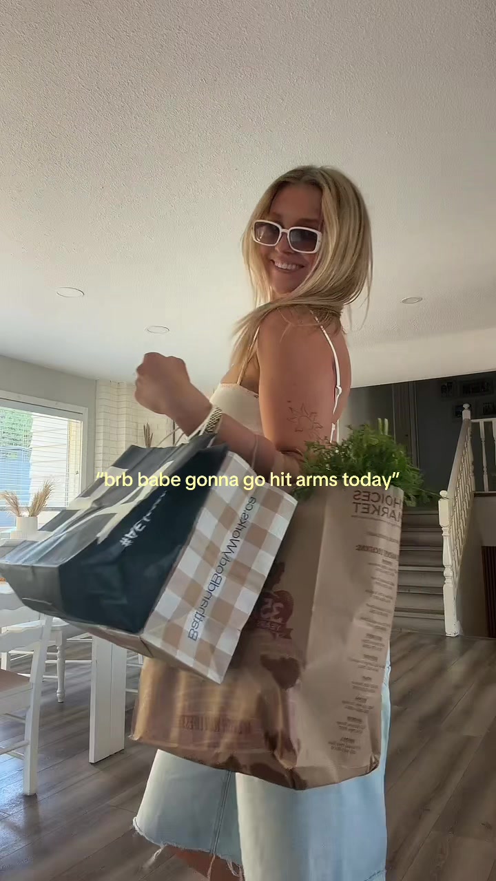 @MYAH JANE